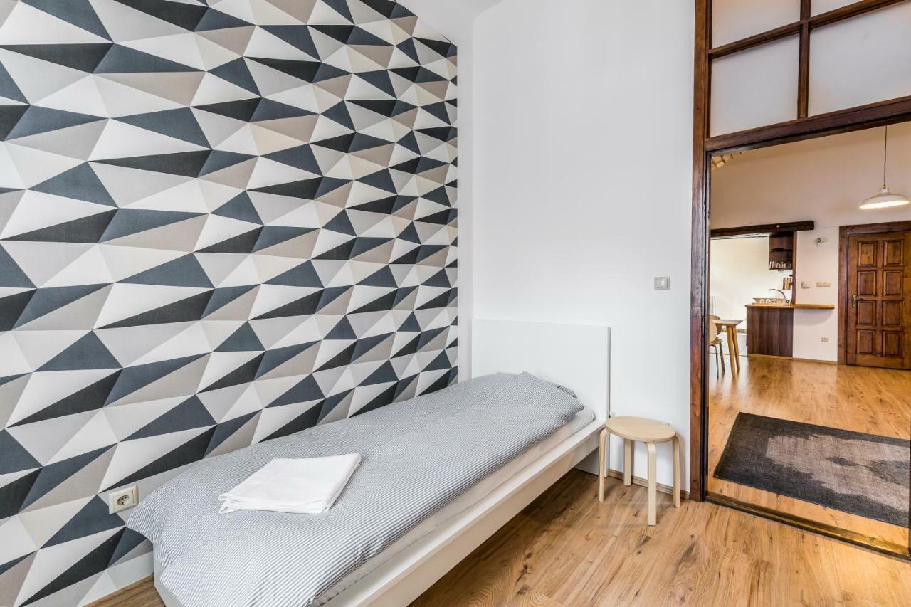 French Touch Apartment With Free Parking Budapest Ngoại thất bức ảnh