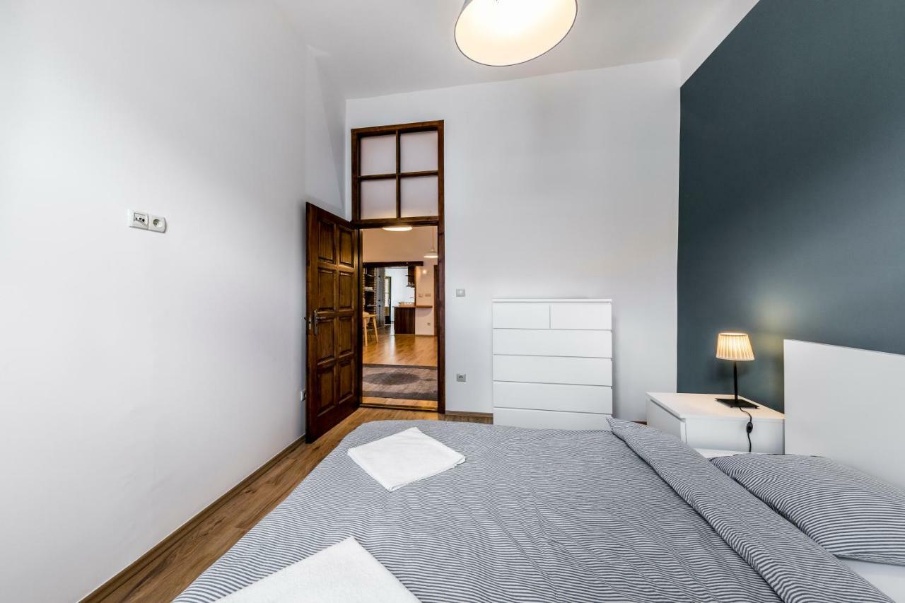 French Touch Apartment With Free Parking Budapest Ngoại thất bức ảnh